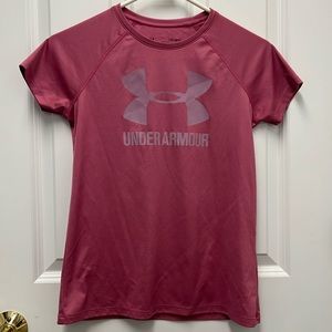 Girls UnderArmour shirt